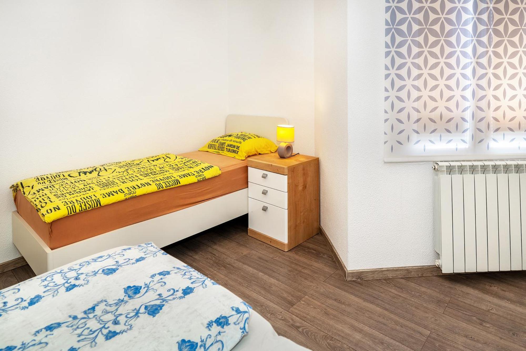 Apartments Dujmovic With Terrace Baska  Bagian luar foto